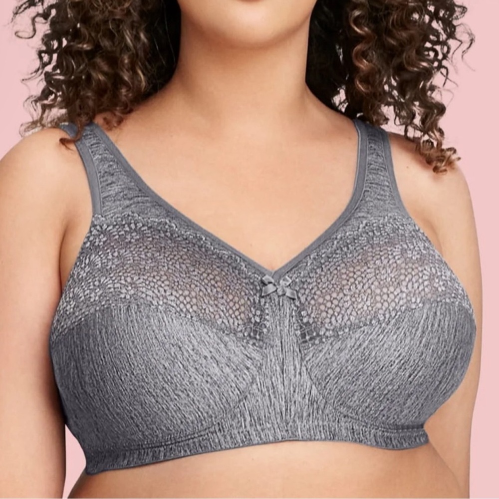 - Glamorise 44D MagicLift Gray Heather Moisture Control Bra! NEW!